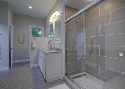 Bathroom Cabinets in Columbus, Ohio